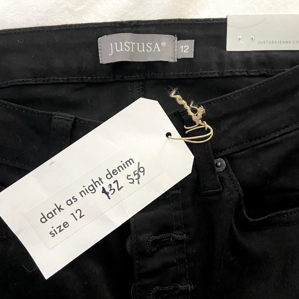 Black Distressed Jeans